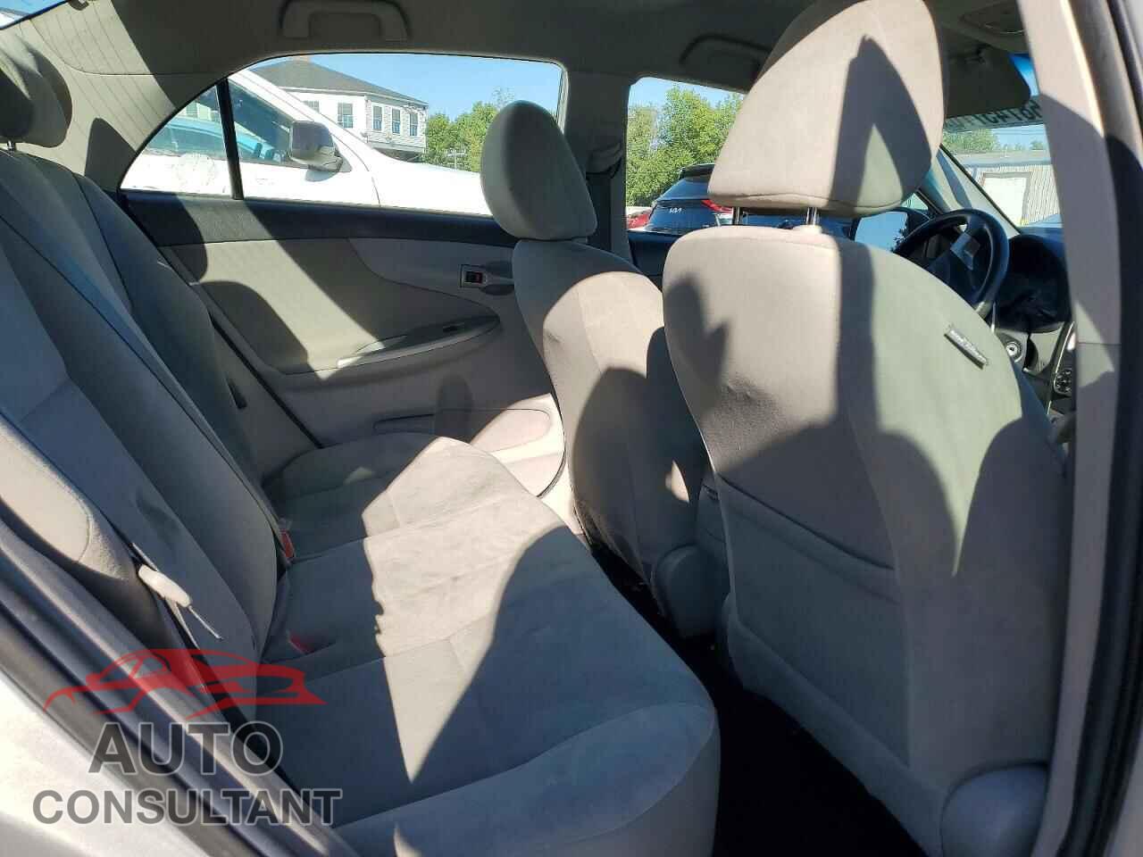 TOYOTA COROLLA 2013 - 5YFBU4EE7DP097525