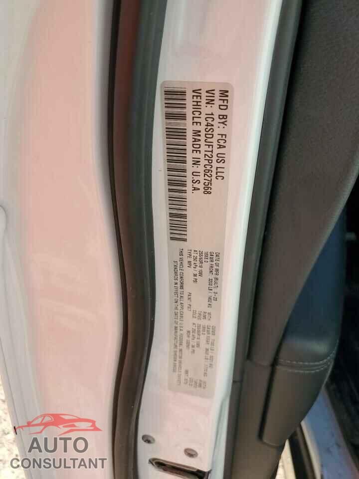 DODGE DURANGO 2023 - 1C4SDJFT2PC627568