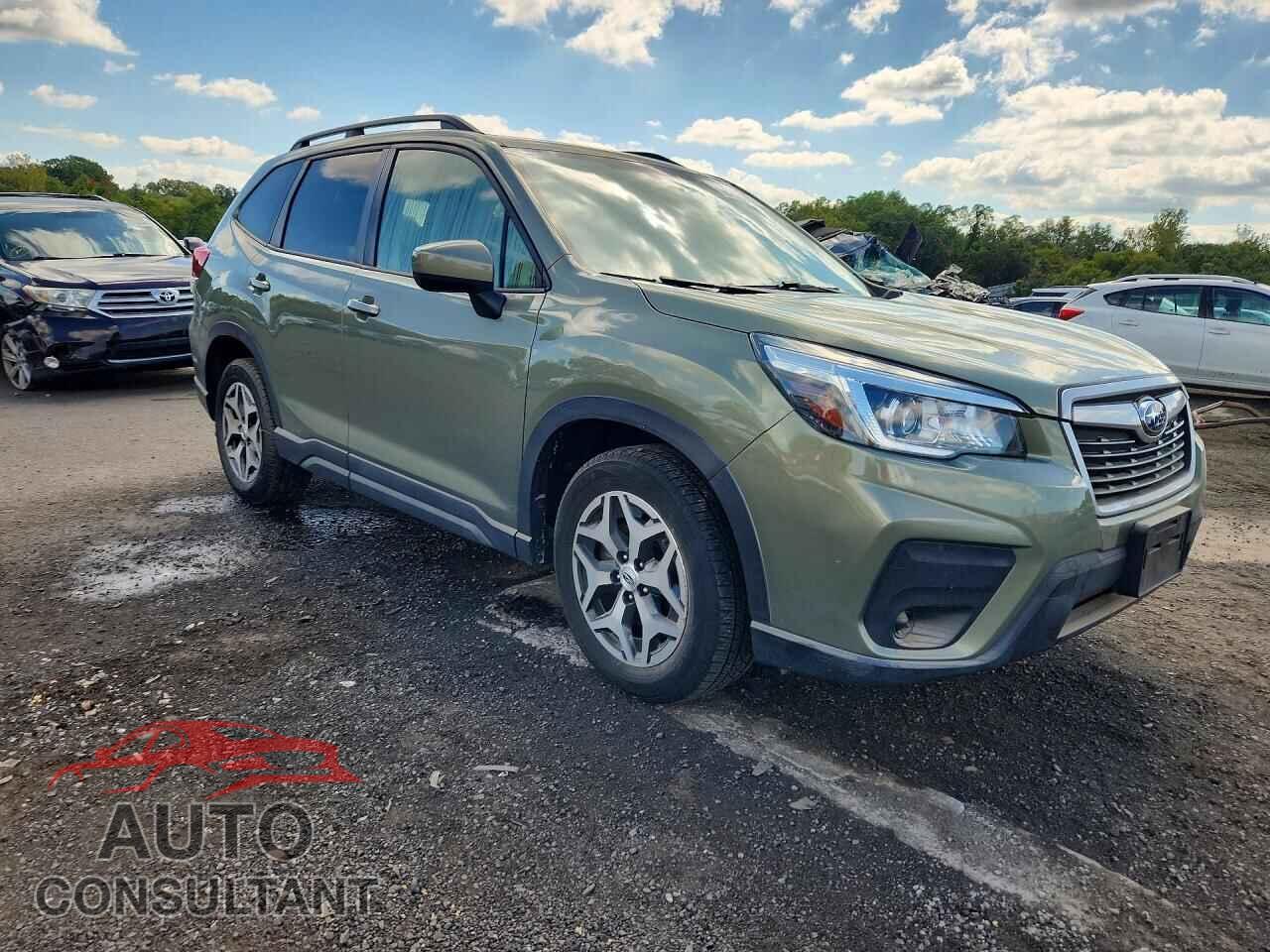SUBARU FORESTER 2019 - JF2SKAGC2KH582004