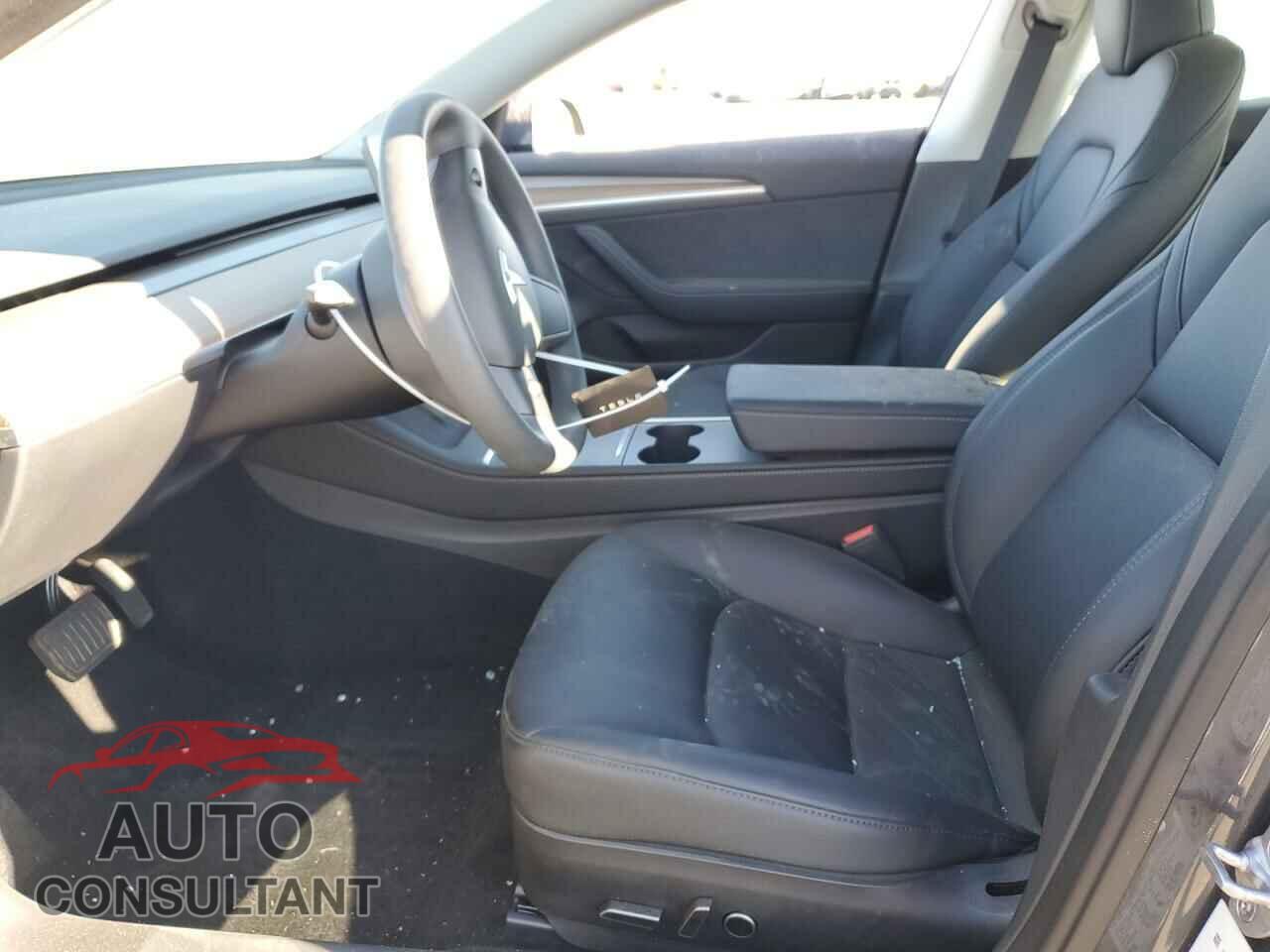 TESLA MODEL 3 2023 - 5YJ3E1EA9PF701895