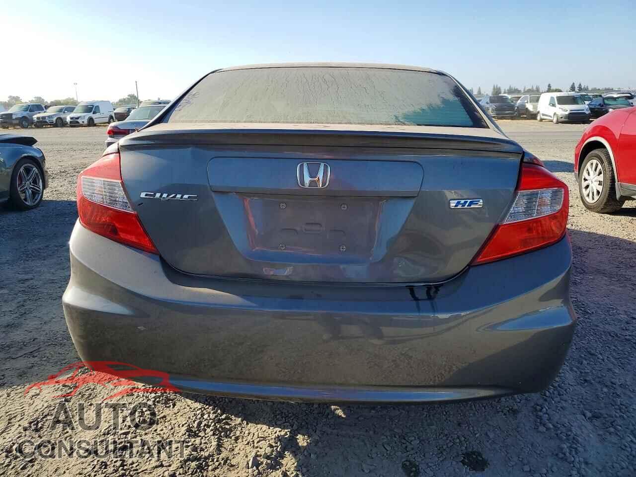 HONDA CIVIC 2012 - 2HGFB2F65CH318757