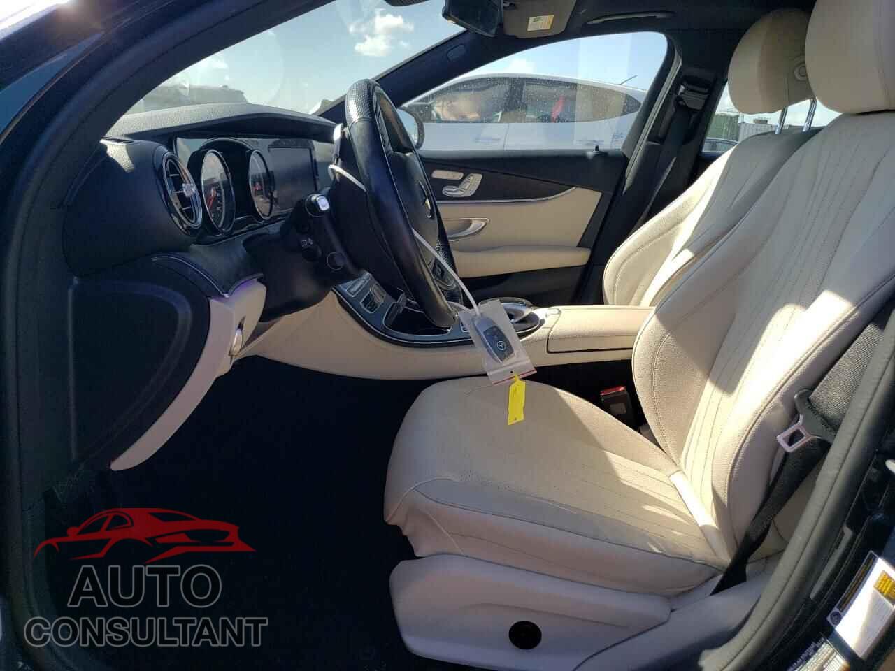 MERCEDES-BENZ E-CLASS 2018 - WDDZF4KBXJA449652