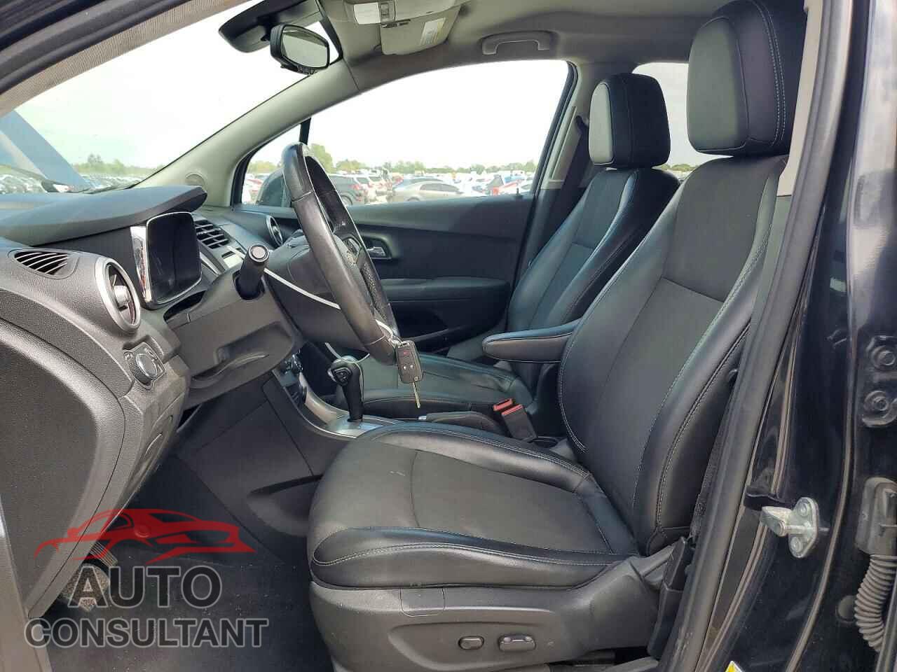 CHEVROLET TRAX 2015 - 3GNCJRSBXFL217541