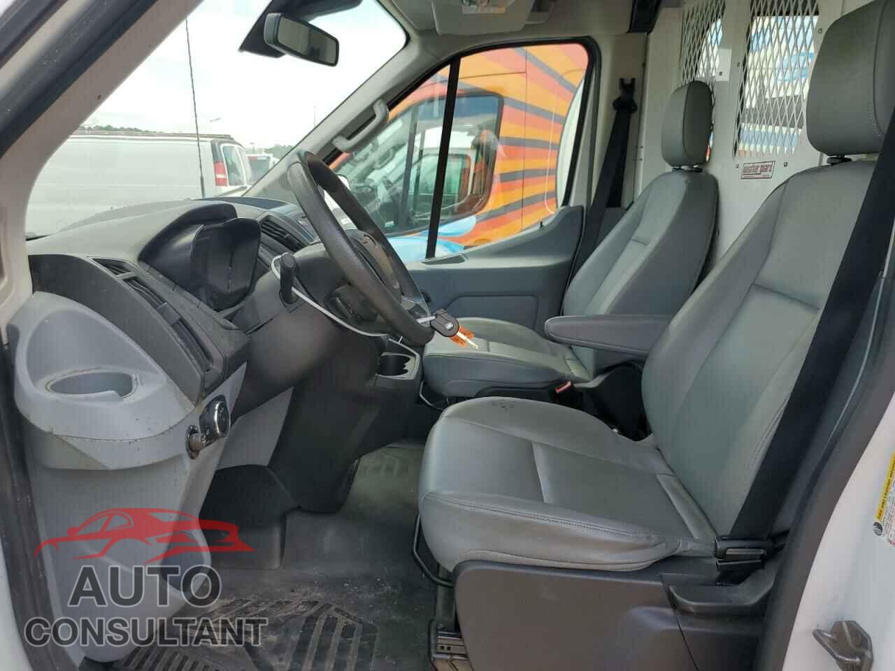 FORD TRANSIT 2016 - 1FTYR2CM7GKB07841