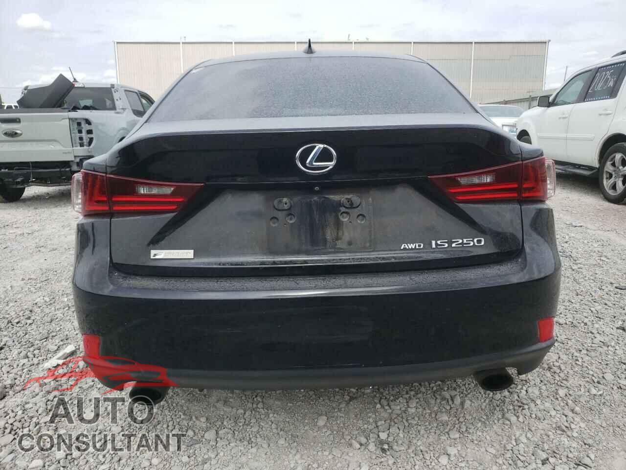 LEXUS IS 2015 - JTHCF1D27F5023072