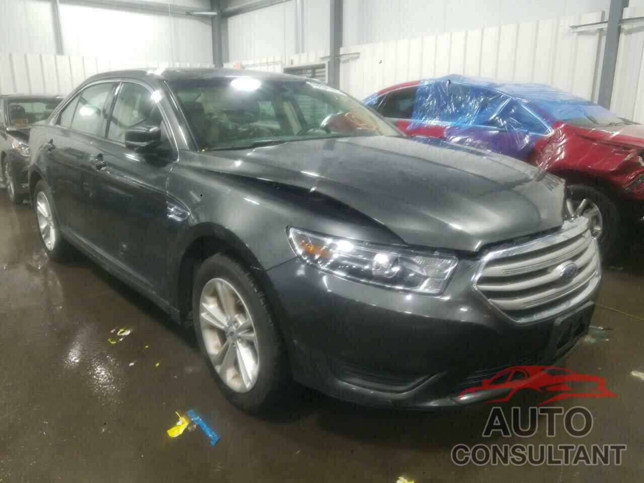 FORD TAURUS 2017 - 1FAHP2D84HG106437