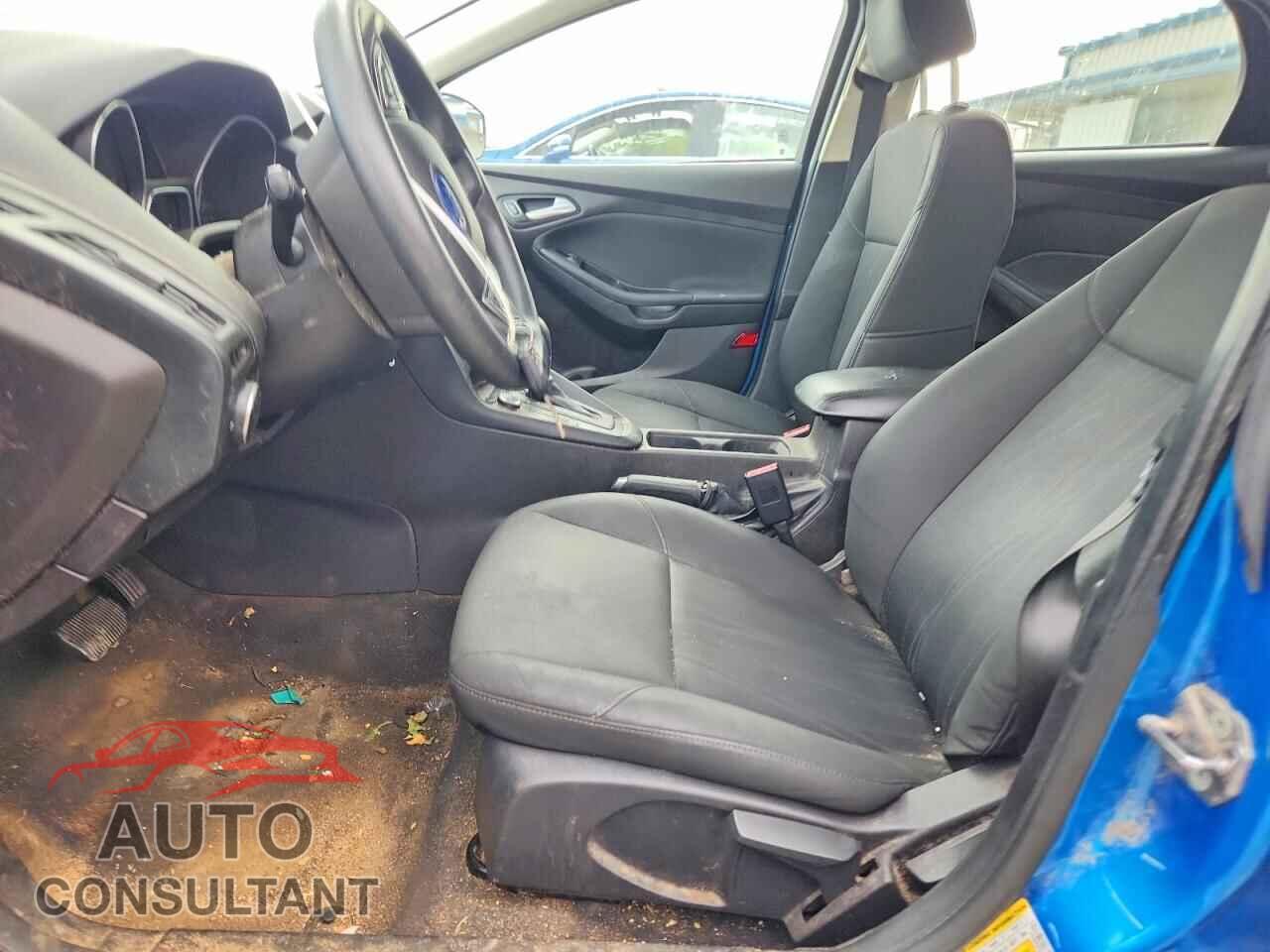 FORD FOCUS 2016 - 1FADP3F28GL212134
