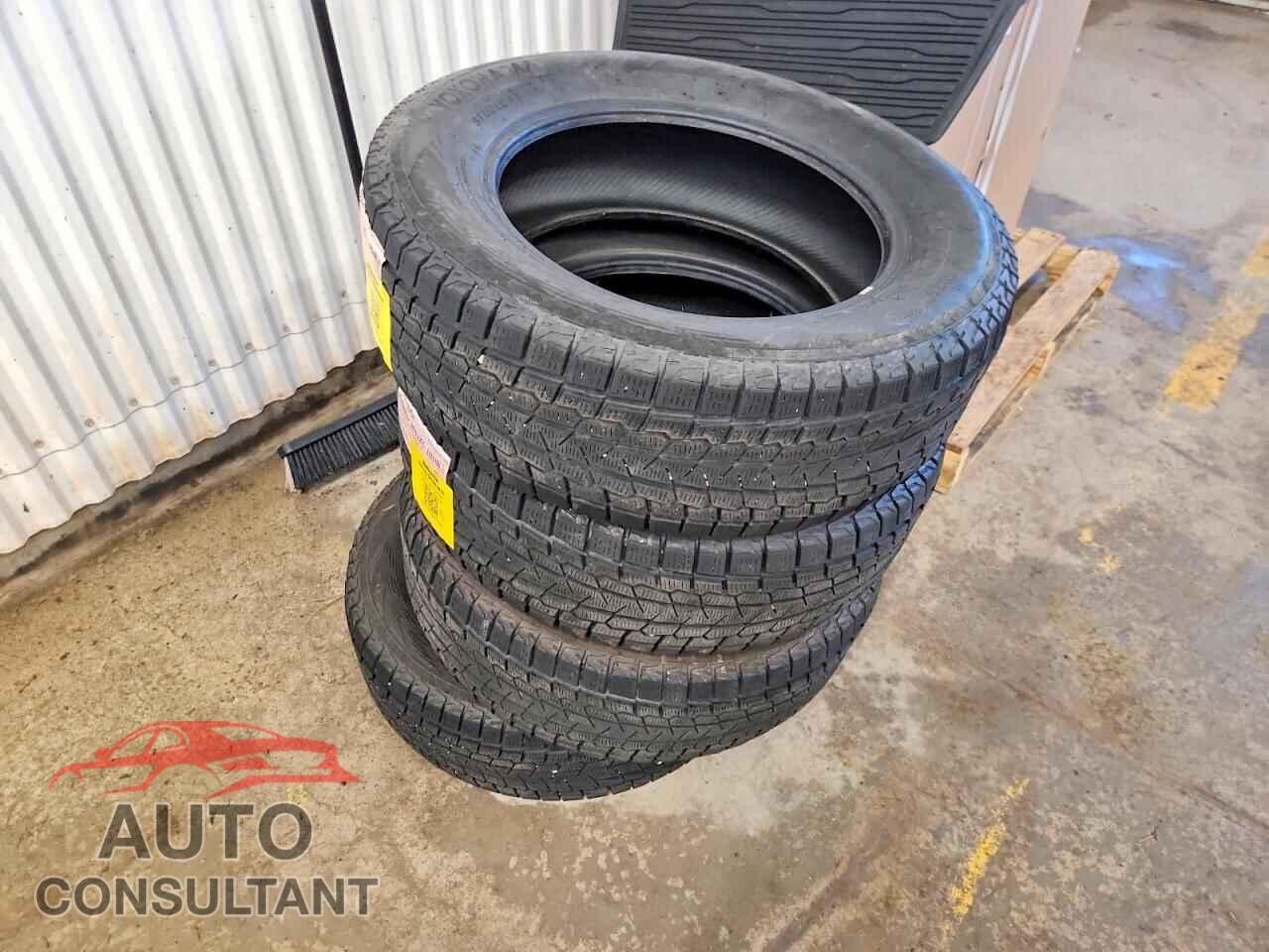 FORD ESCAPE 2020 - 1FMCU9G67LUA41136