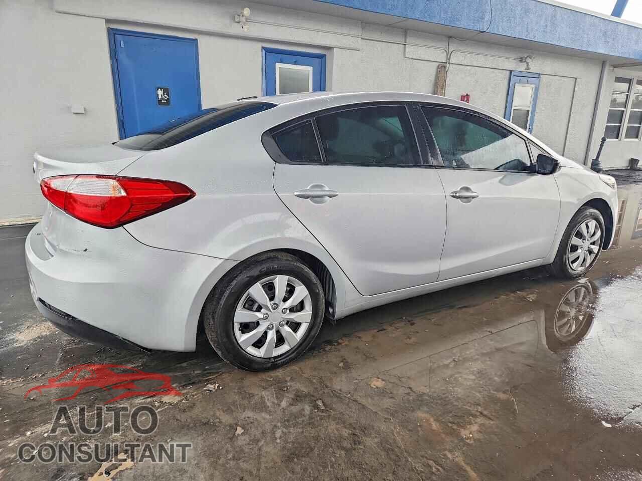 KIA FORTE 2015 - KNAFK4A67F5393745