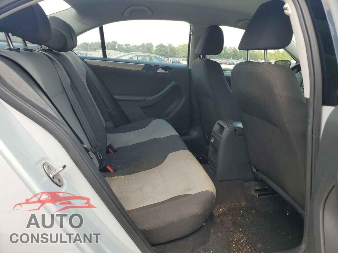 VOLKSWAGEN JETTA 2017 - 3VW2B7AJ4HM292003