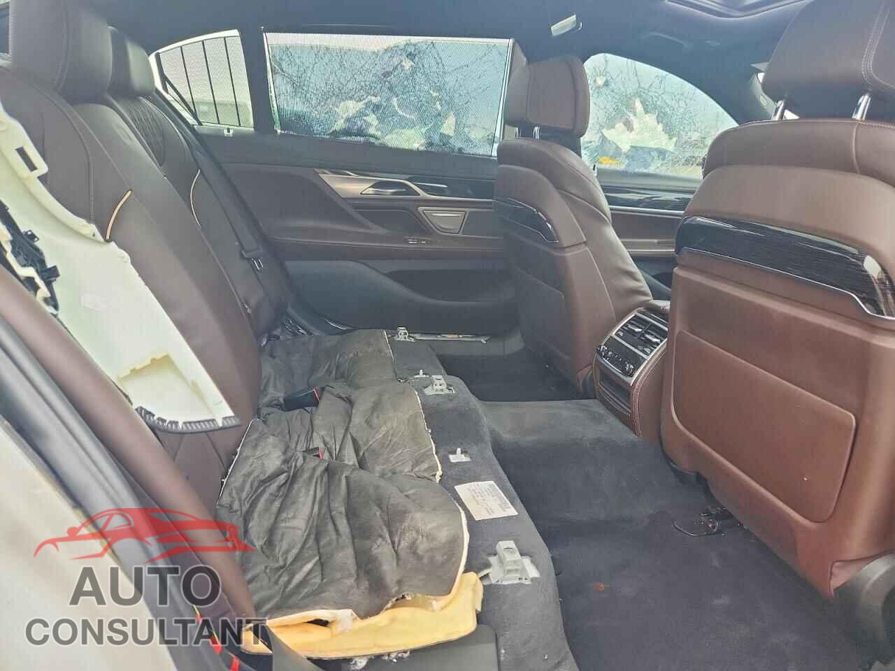 BMW 7 SERIES 2017 - WBA7F2C37HG422832