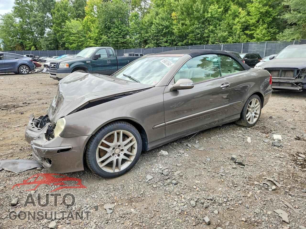 MERCEDES-BENZ CLK-CLASS 2009 - WDBTK56F29F260098