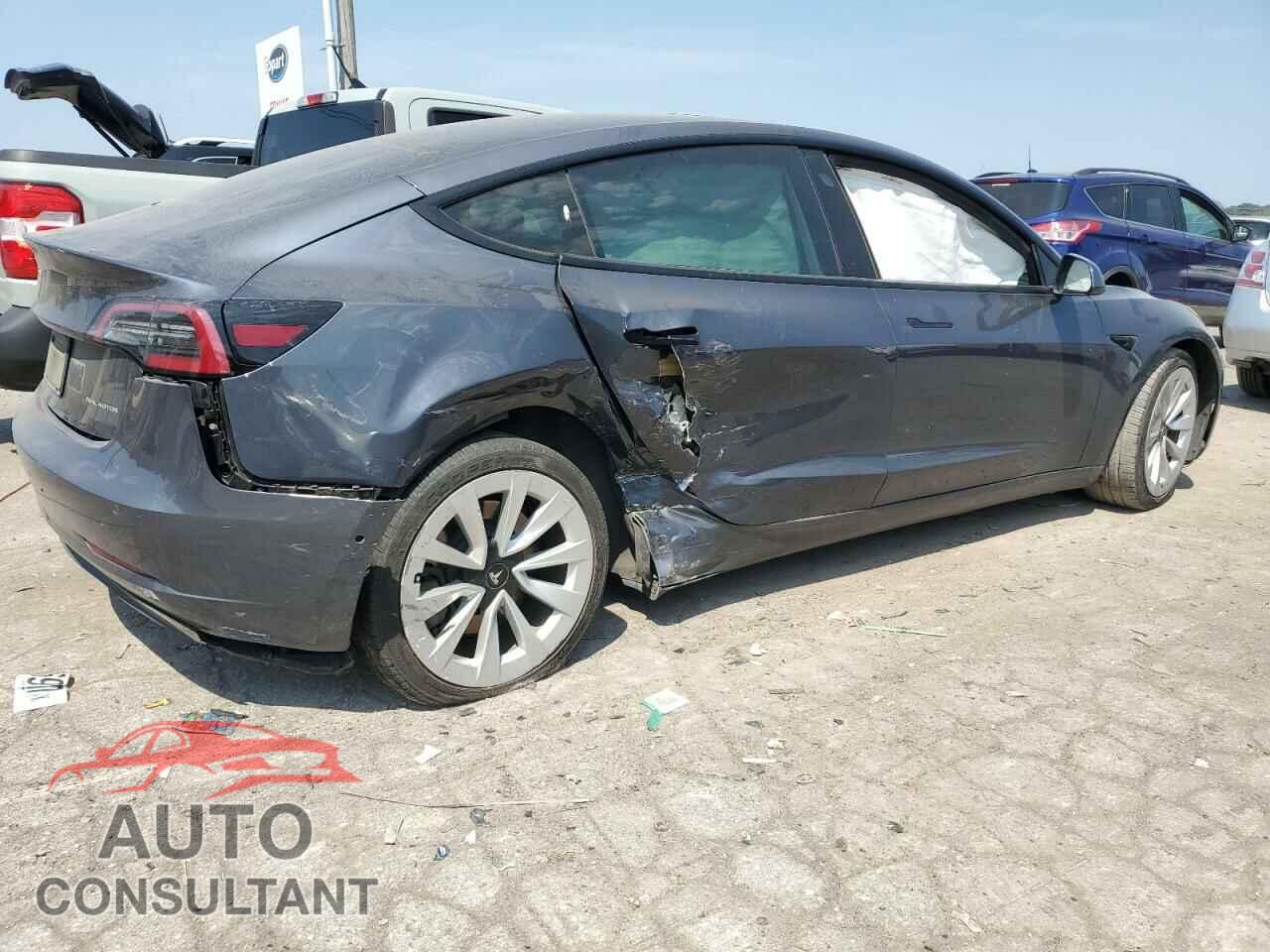 TESLA MODEL 3 2021 - 5YJ3E1EB2MF902669