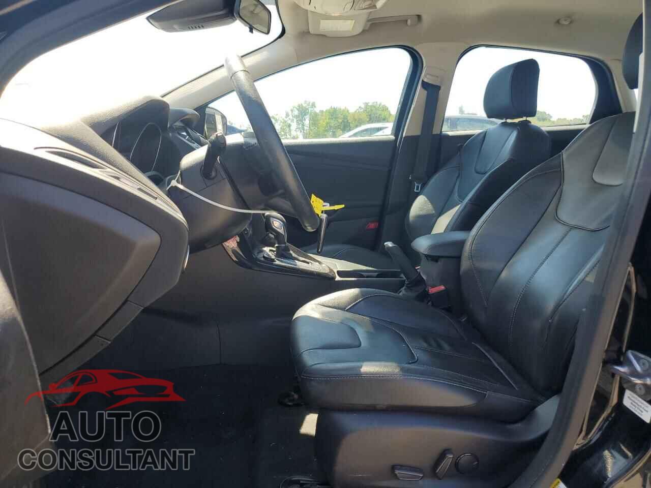 FORD FOCUS 2016 - 1FADP3J29GL313268