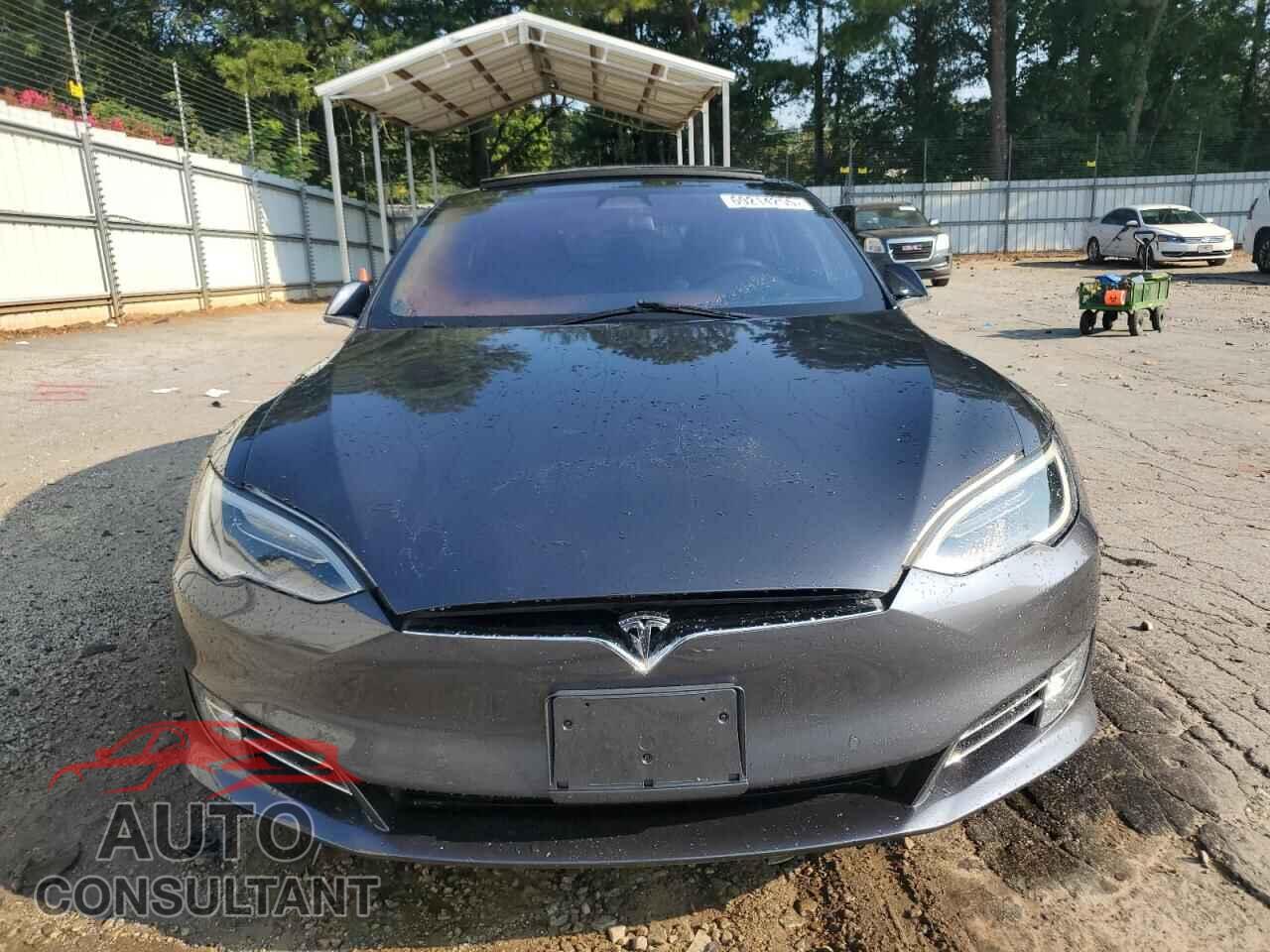 TESLA MODEL S 2017 - 5YJSA1E20HF210861