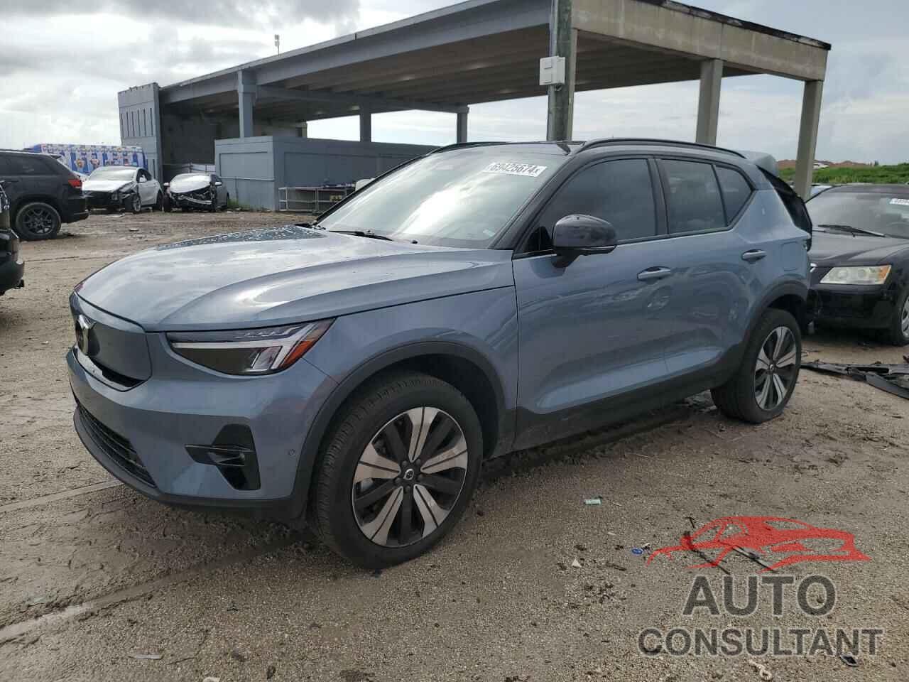 VOLVO XC40 2023 - YV4ED3UL2P2070482