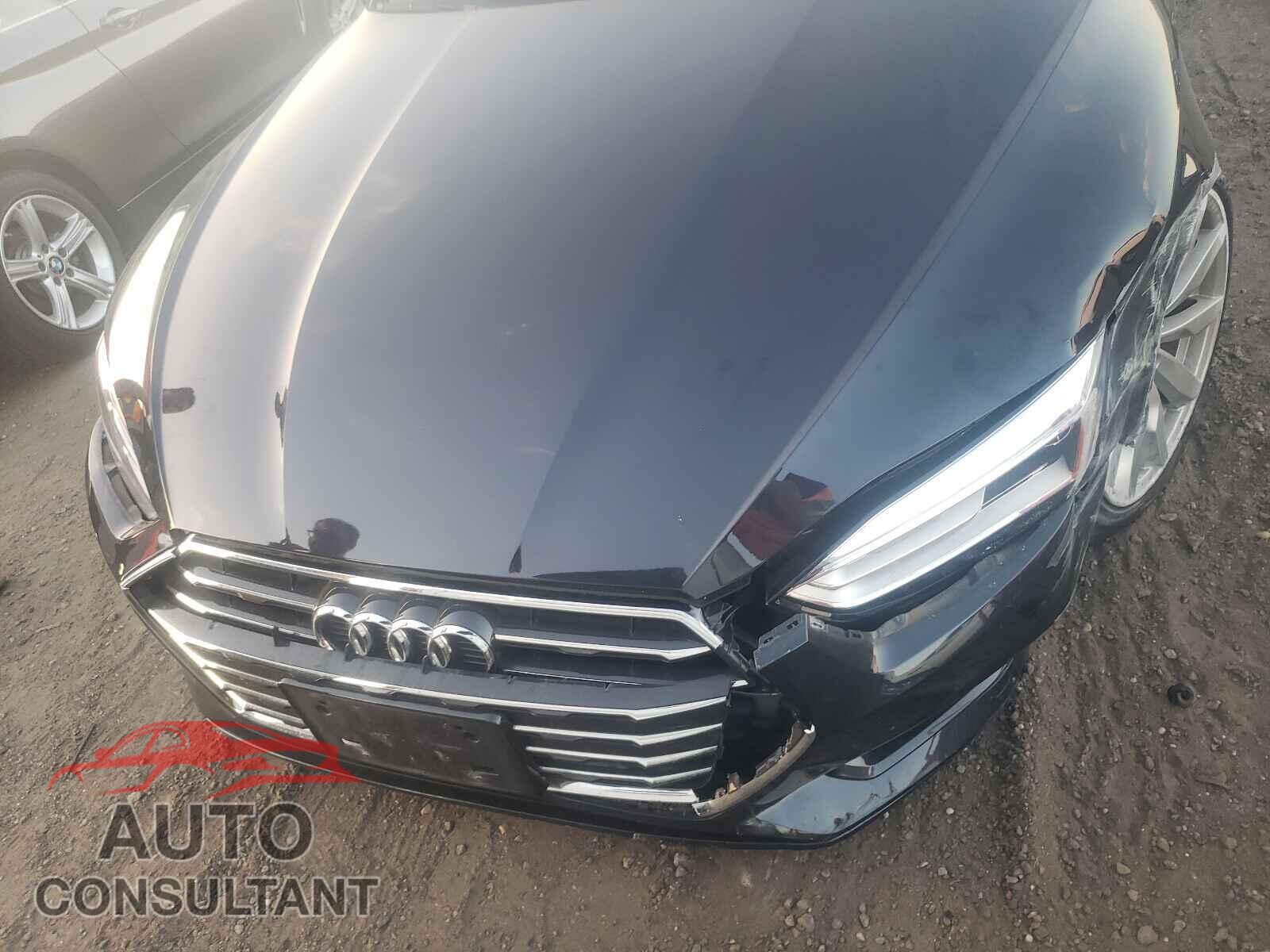 AUDI A5 2018 - WAUANCF51JA041627