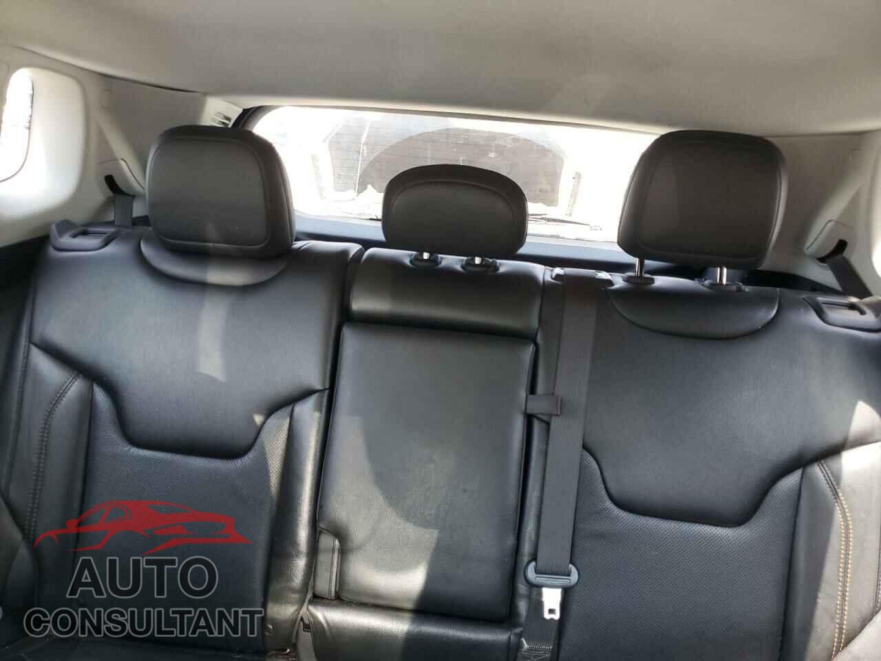 JEEP COMPASS 2020 - 3C4NJCCB7LT211205