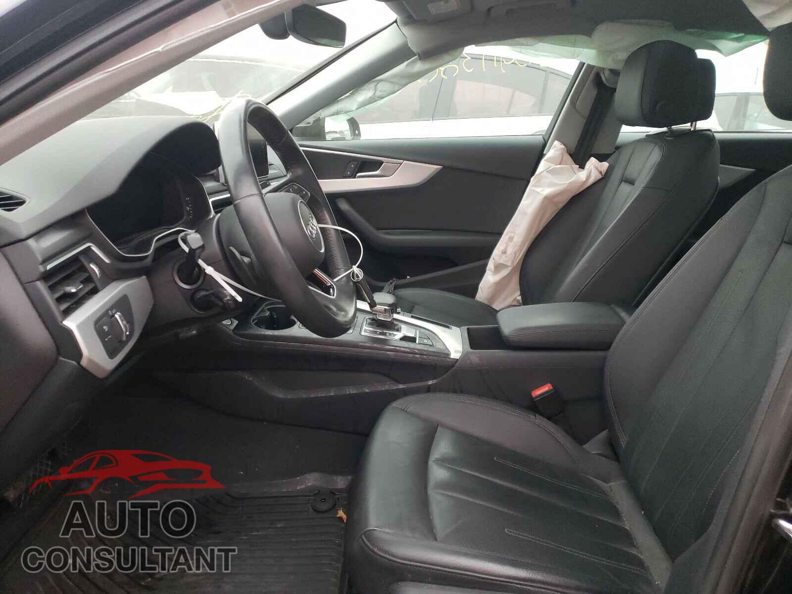 AUDI A4 2018 - WAUDNAF41JA233848