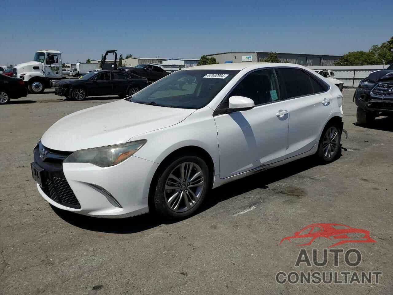 TOYOTA CAMRY 2016 - 4T1BF1FKXGU552108