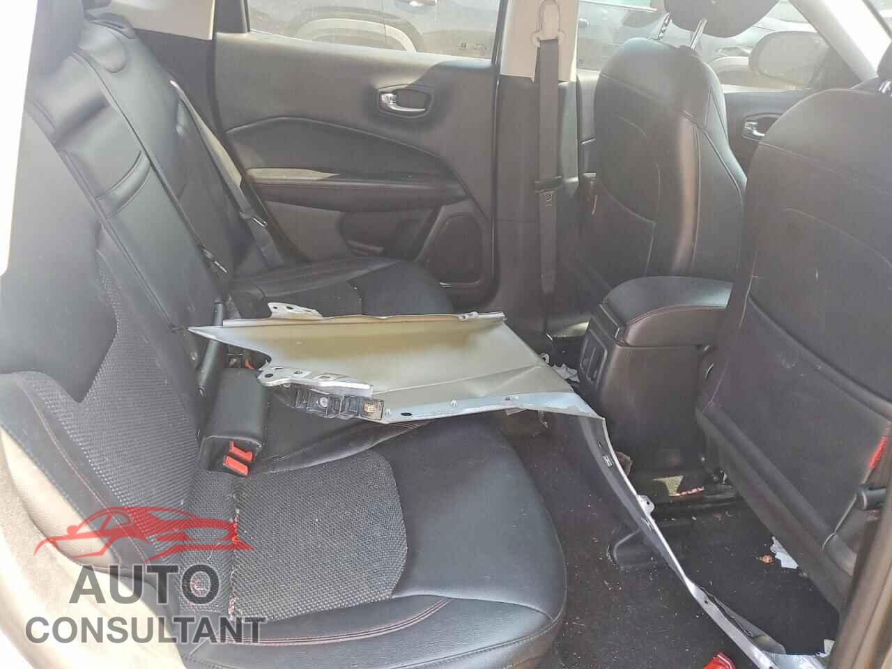 JEEP COMPASS 2017 - 3C4NJDDB4HT624873