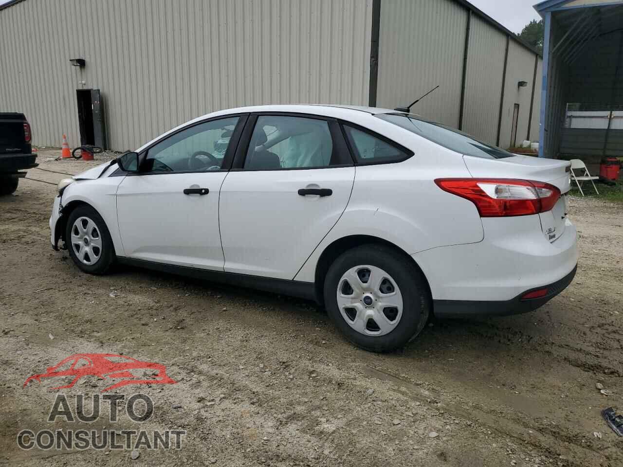 FORD FOCUS 2013 - 1FADP3E26DL330602