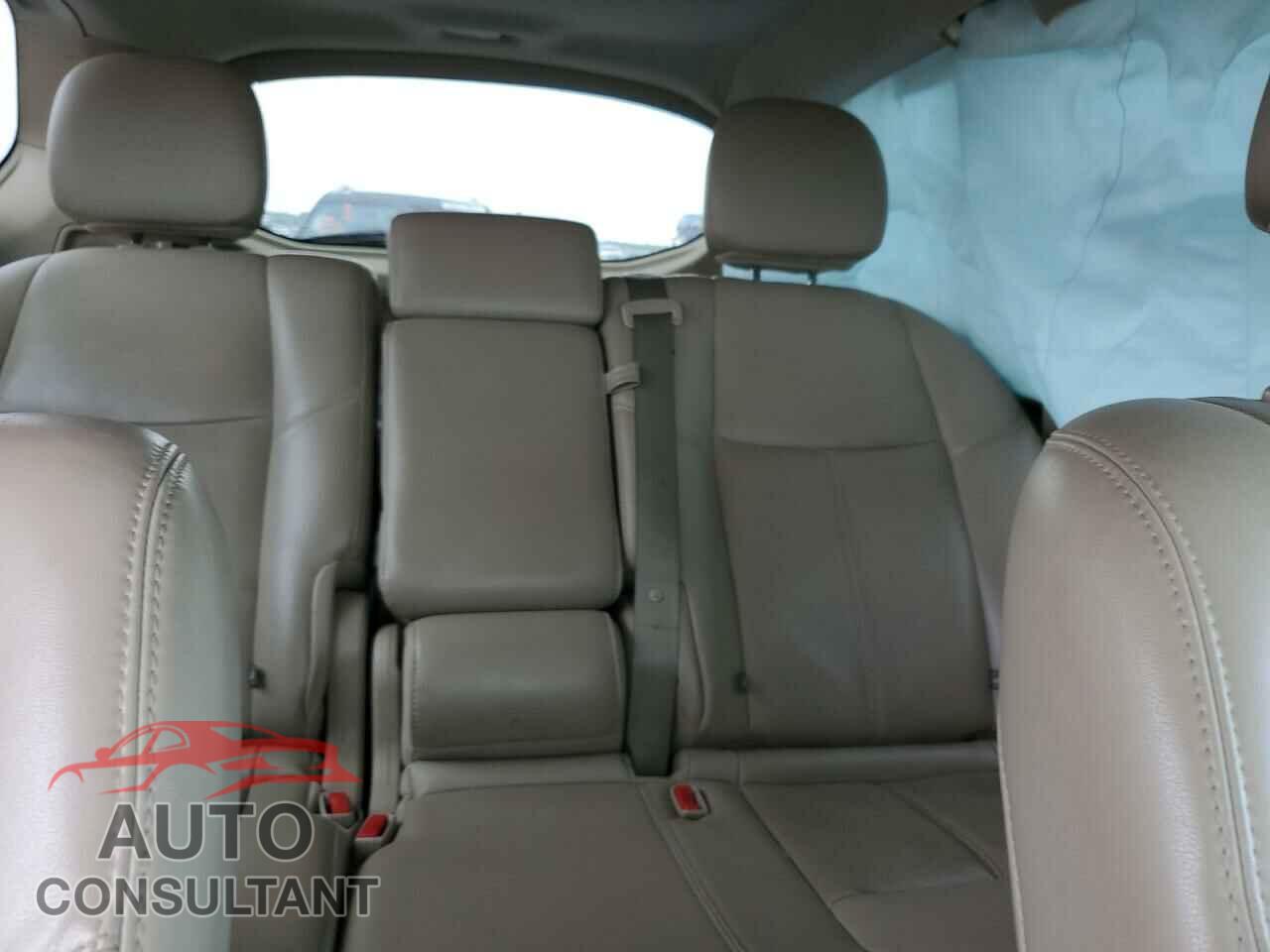 NISSAN PATHFINDER 2014 - 5N1AR2MM5EC730331