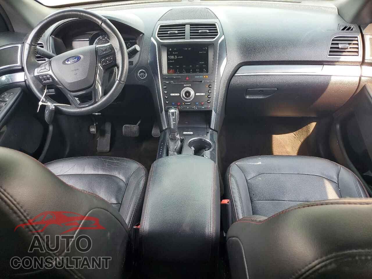 FORD EXPLORER 2018 - 1FM5K8GT4JGB00959