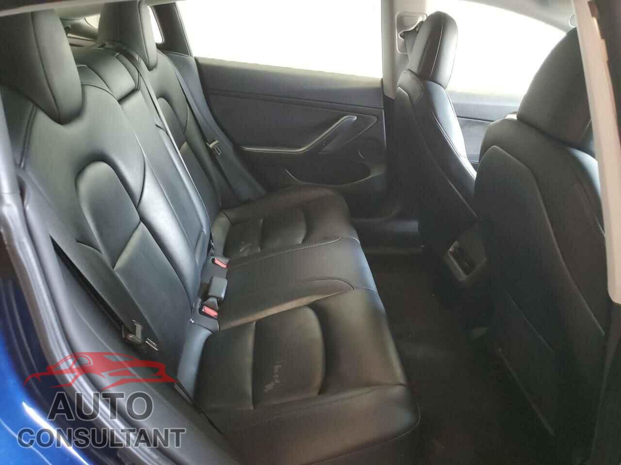 TESLA MODEL 3 2022 - 5YJ3E1EA6NF371923