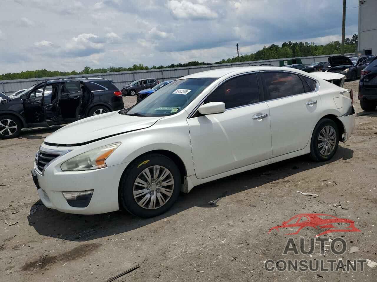 NISSAN ALTIMA 2015 - 1N4AL3AP4FN918828
