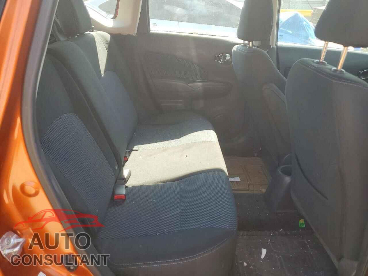 NISSAN VERSA 2017 - 3N1CE2CP2HL358043