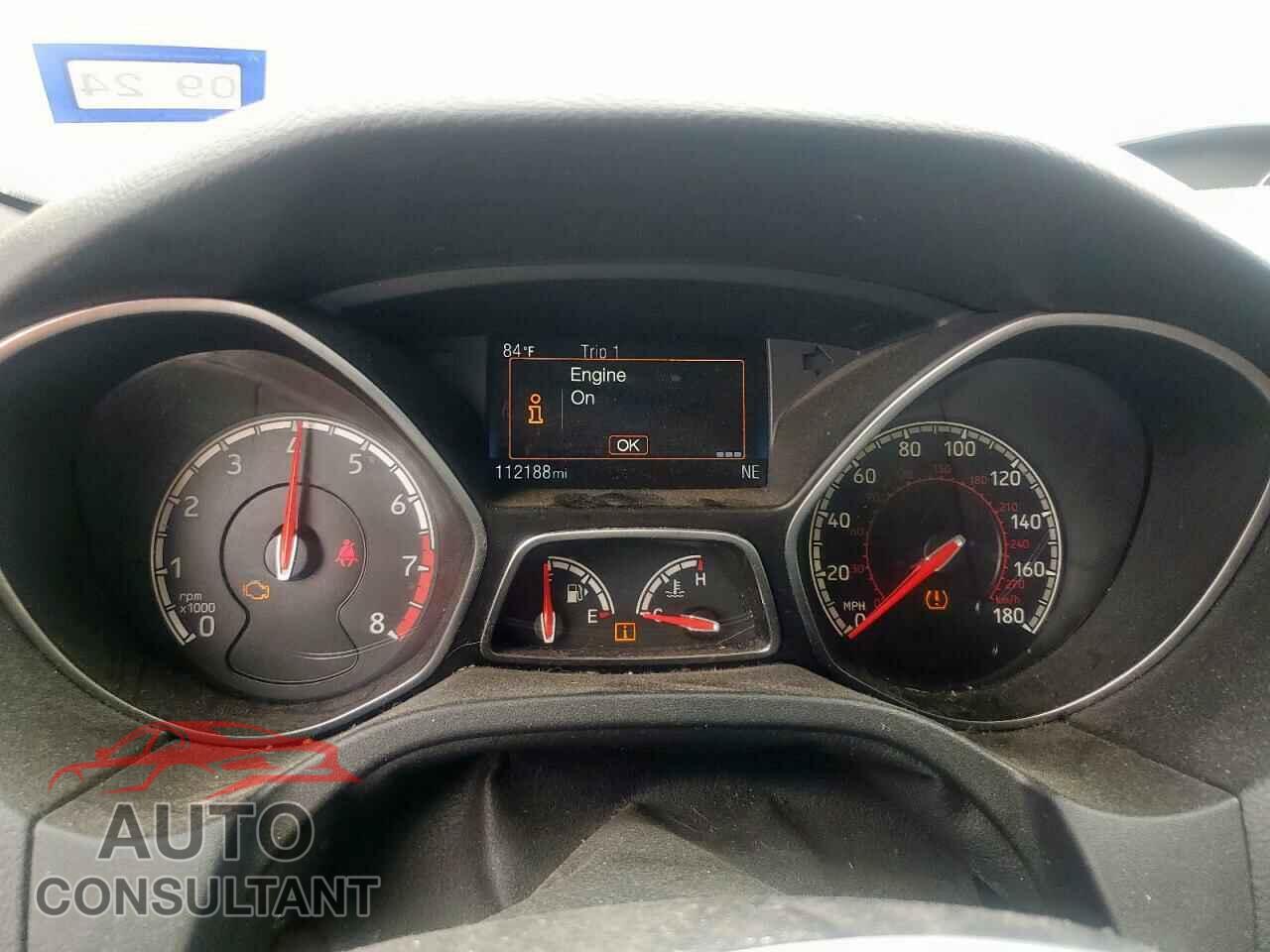 FORD FOCUS 2018 - 1FADP3L98JL332556