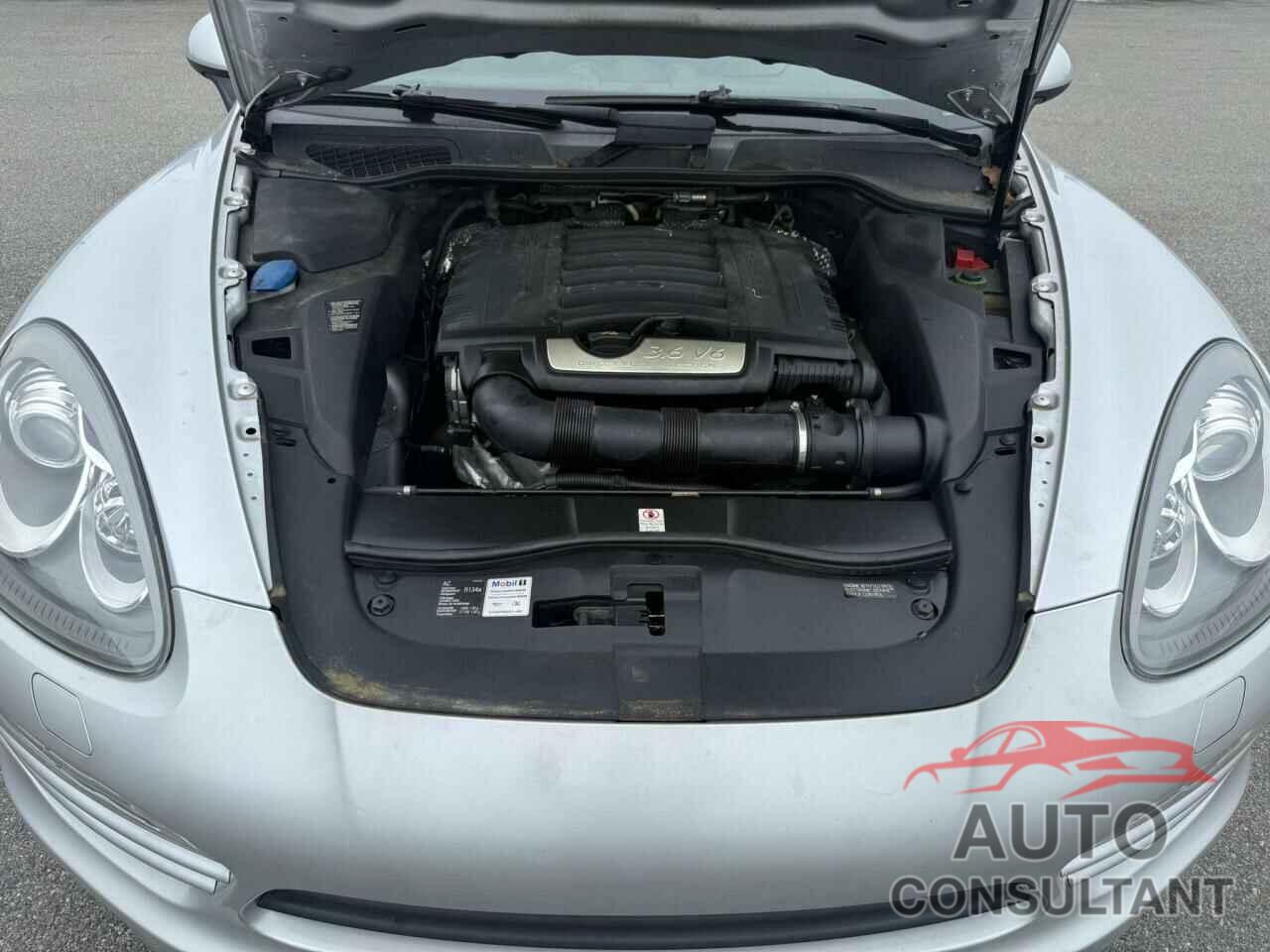 PORSCHE CAYENNE 2012 - WP1AA2A23CLA09161