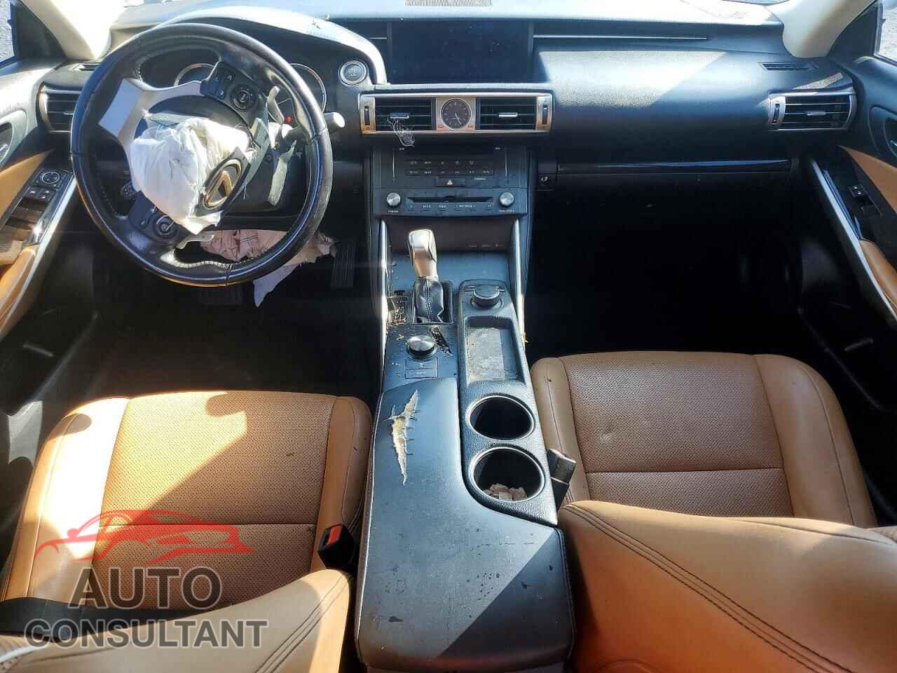 LEXUS IS 2016 - JTHBA1D29G5015521