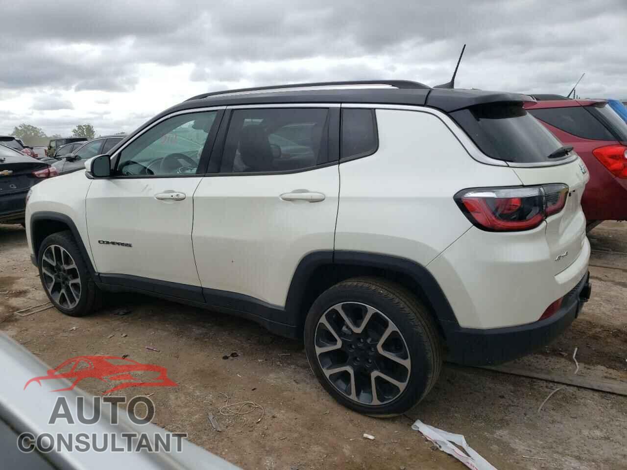 JEEP COMPASS 2018 - 3C4NJDCB2JT104338
