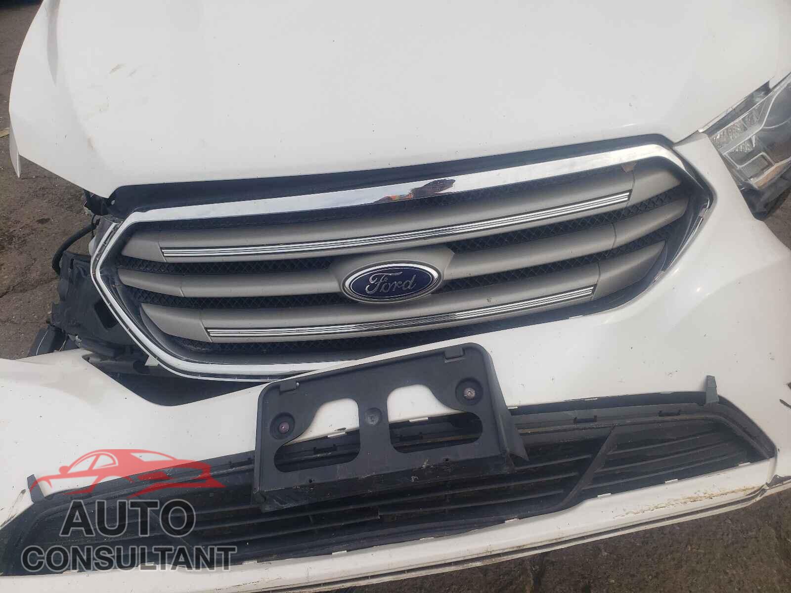 FORD TAURUS 2016 - 1FAHP2E88GG131371