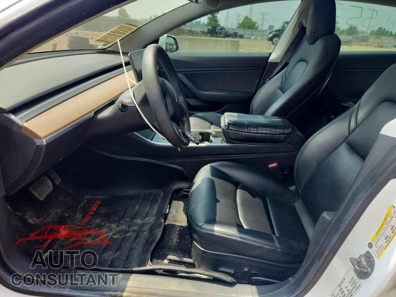 TESLA MODEL 3 2019 - 5YJ3E1EB6KF510663