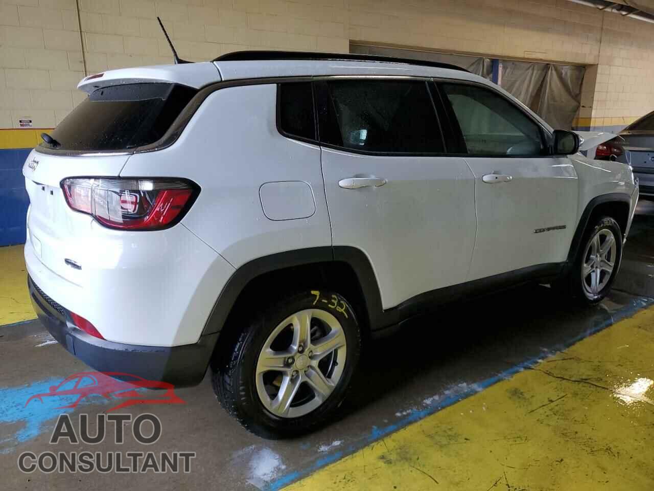 JEEP COMPASS 2023 - 3C4NJDBN8PT552894