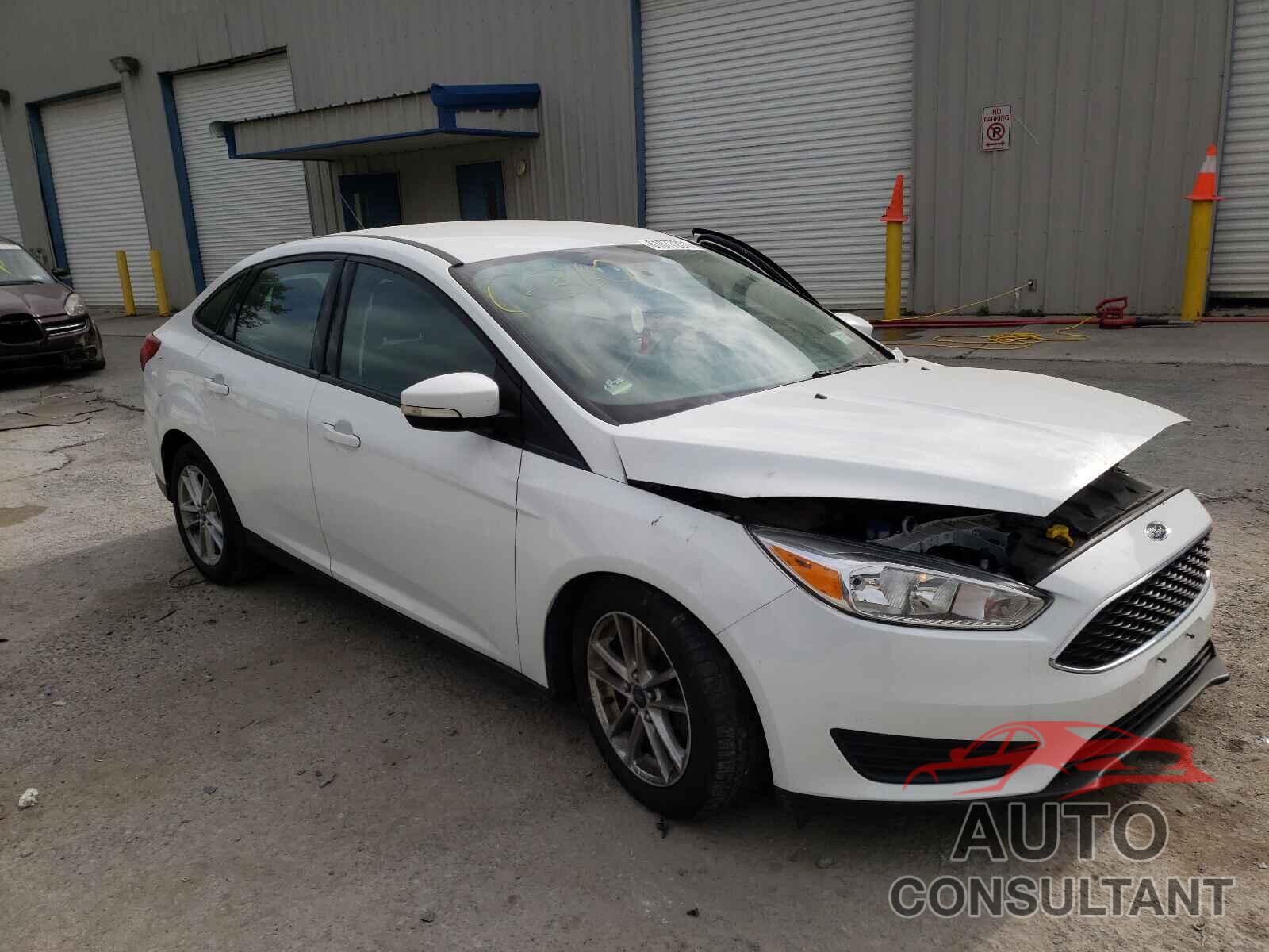 FORD FOCUS 2016 - 1FADP3F22GL210394