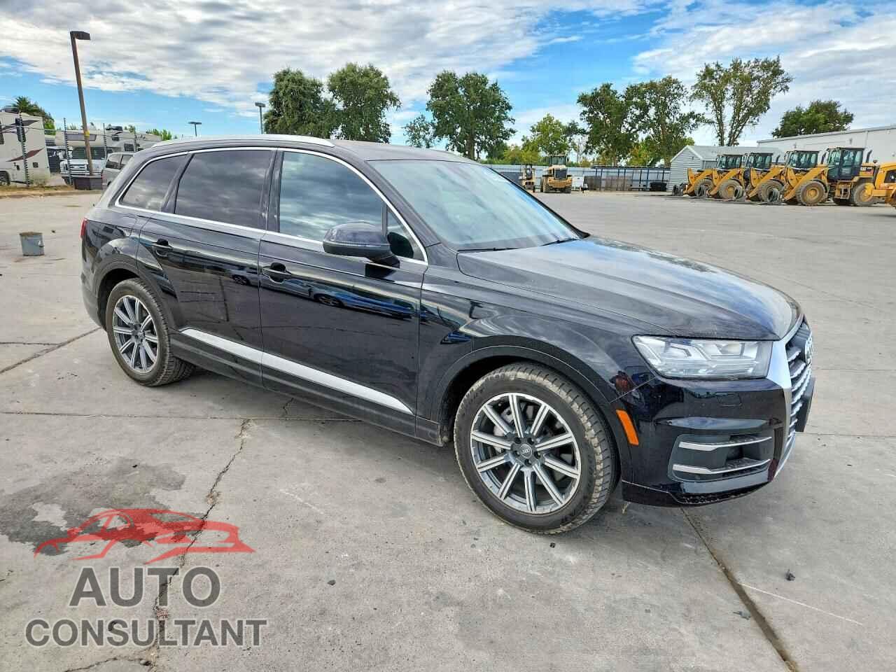 AUDI Q7 2017 - WA1VAAF74HD015418