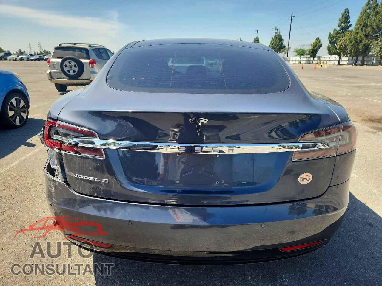 TESLA MODEL S 2016 - 5YJSA1E15GF170525