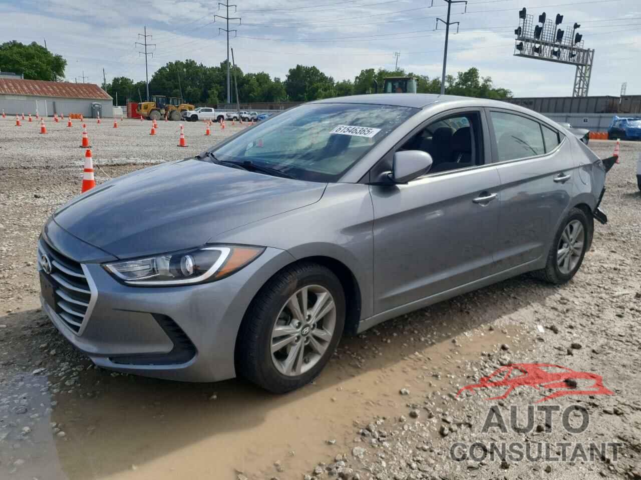 HYUNDAI ELANTRA 2018 - KMHD84LF4JU593014