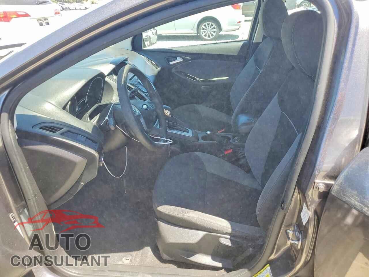 FORD FOCUS 2014 - 1FADP3F25EL392296