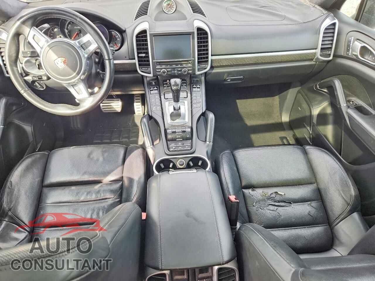 PORSCHE CAYENNE 2012 - WP1AC2A2XCLA83719