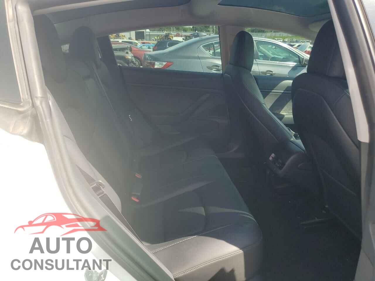 TESLA MODEL 3 2020 - 5YJ3E1EC0LF624023