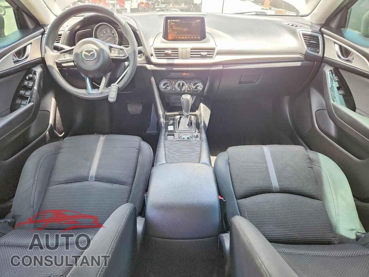 MAZDA 3 2017 - 3MZBN1U77HM120536