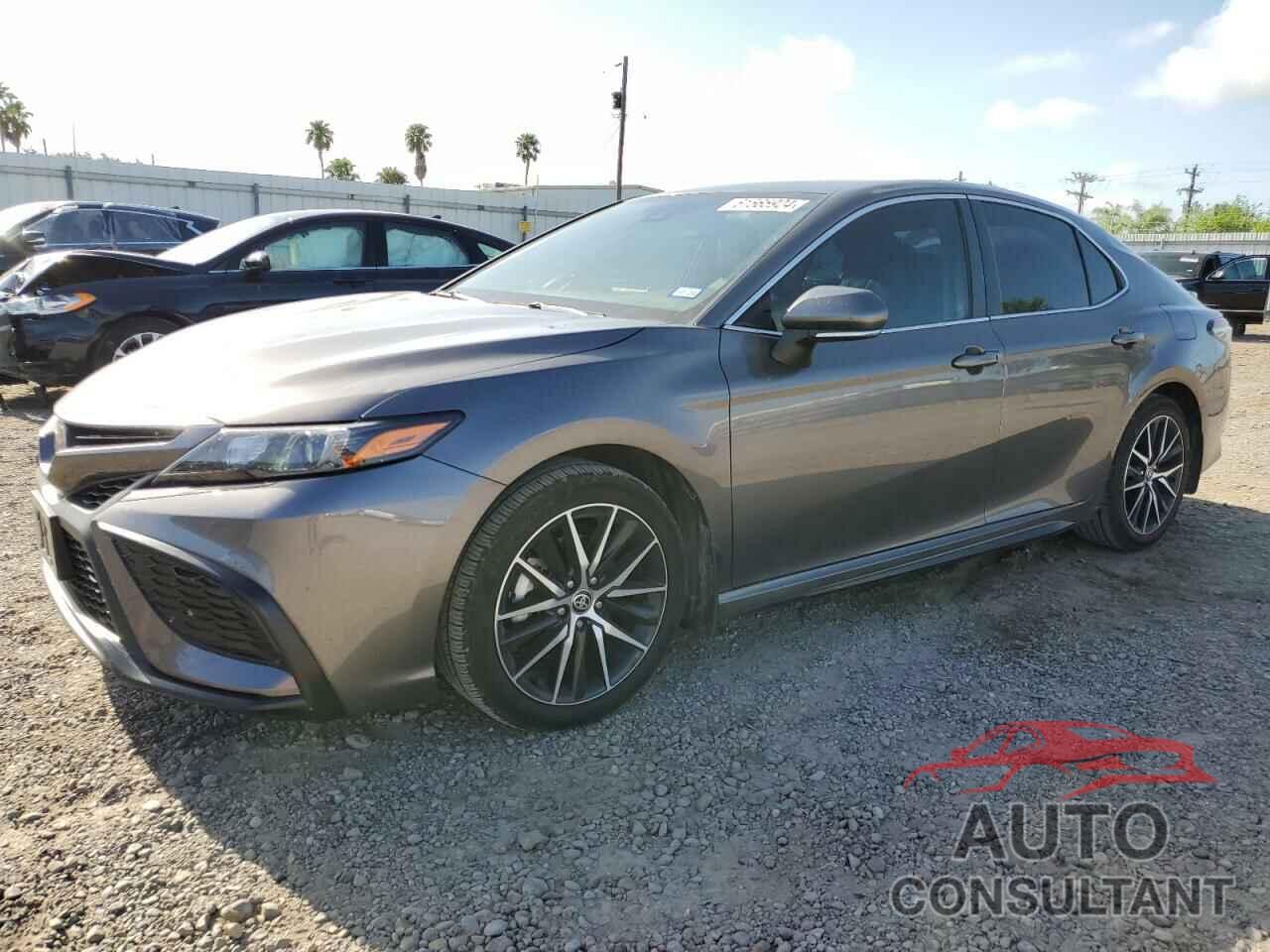 TOYOTA CAMRY 2023 - 4T1G11AK8PU758104