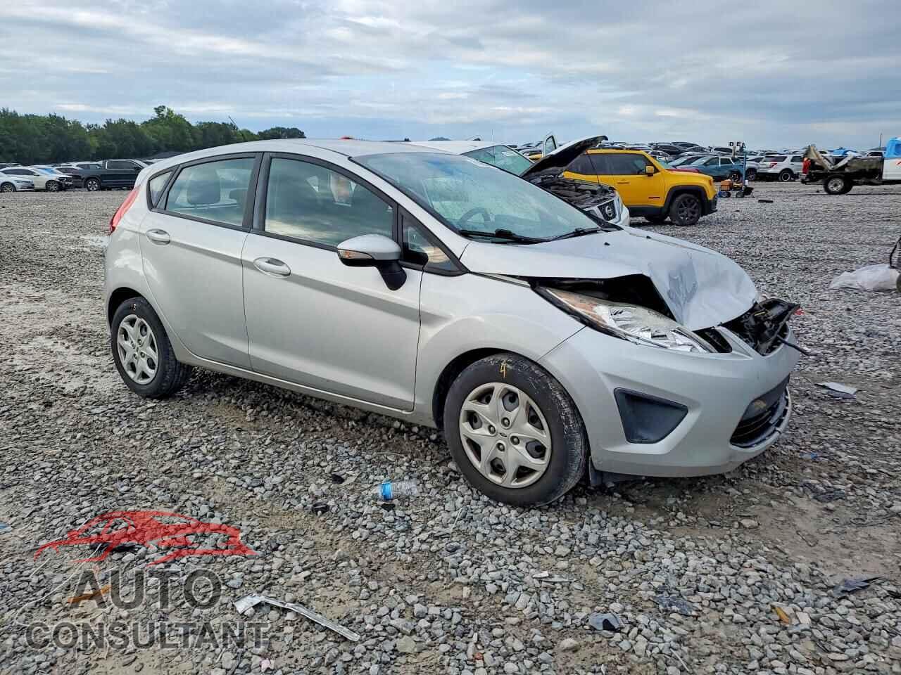 FORD FIESTA 2013 - 3FADP4EJ7DM223263