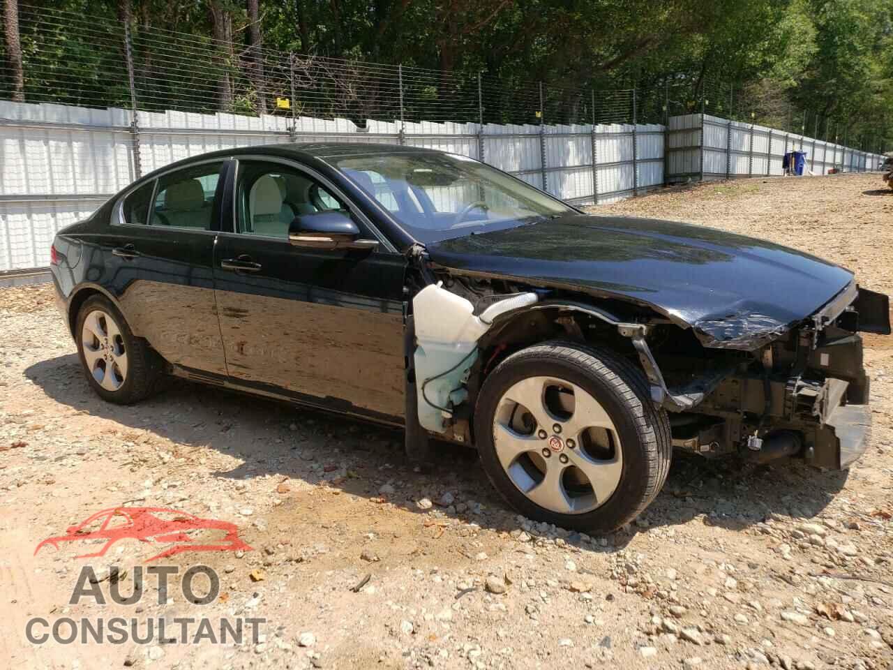JAGUAR XE 2017 - SAJAR4BG8HA971752