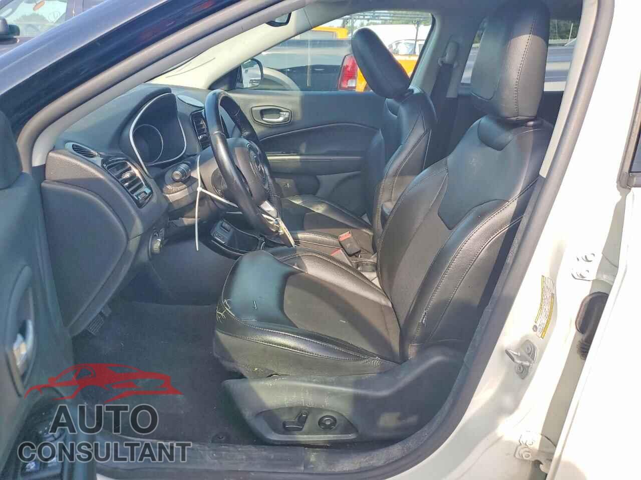 JEEP COMPASS 2020 - 3C4NJCBB9LT158587